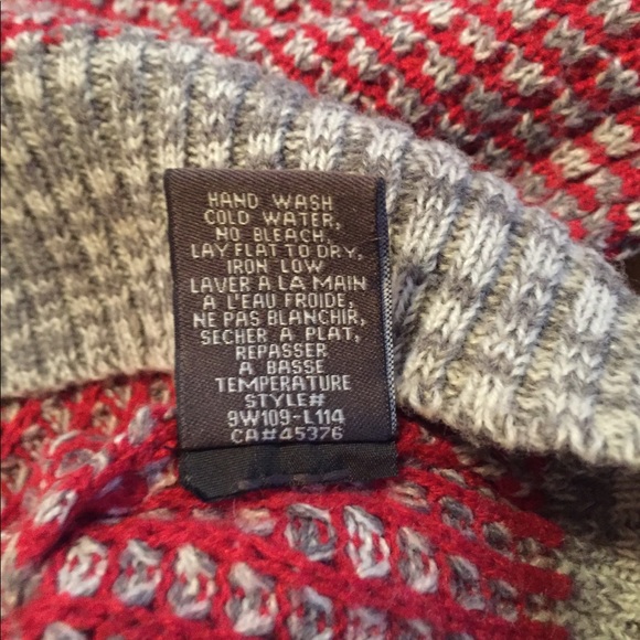 4/$25 Light Sweater 3/4 Sleeves - Picture 5 of 7